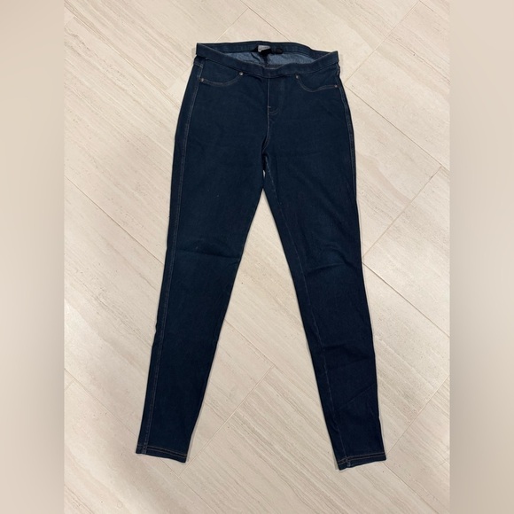 Simply Vera Wang Skinny Dark Blue Jeans Size‎ Small - Picture 2 of 9